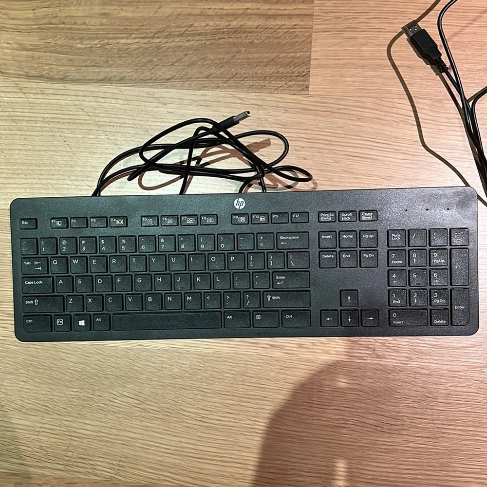 HP Wired Mouse and Keyboard